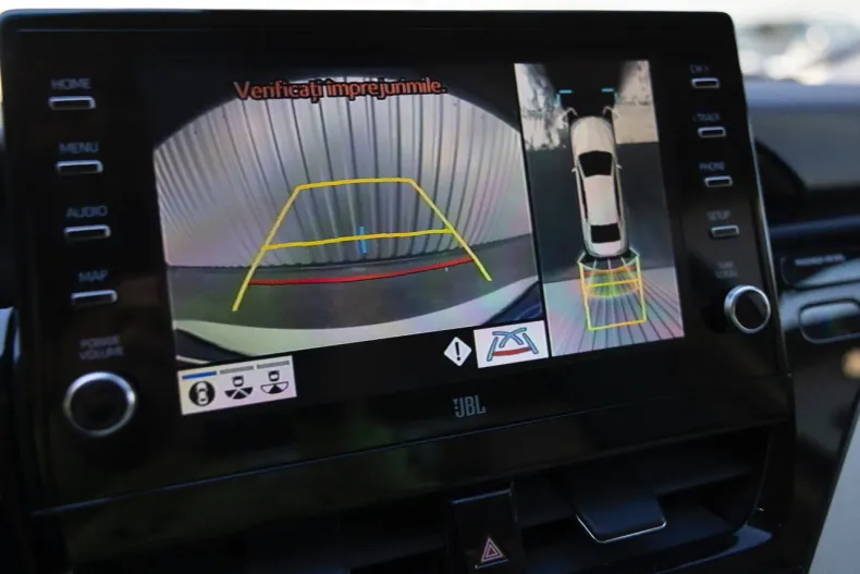 Toyota Camry din 2022 cu 86.994 km - oferta TOY128048 - foto 20