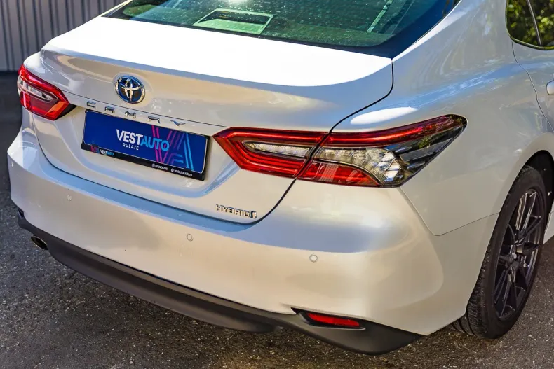 Toyota Camry din 2022 cu 86.994 km - oferta TOY128048 - foto 38