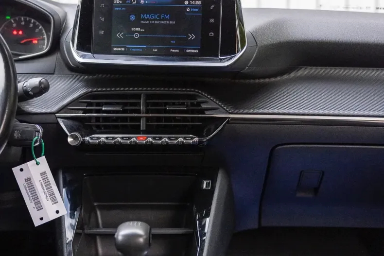 Peugeot 2008 din 2020 cu 142.212 km - oferta PEU128053 - foto 26