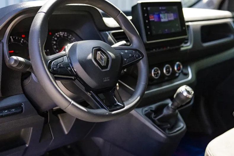 Renault Trafic din 2022 cu 35.243 km - oferta REN128066 - foto 3