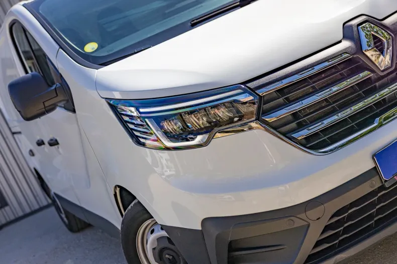 Renault Trafic din 2022 cu 35.243 km - oferta REN128066 - foto 11