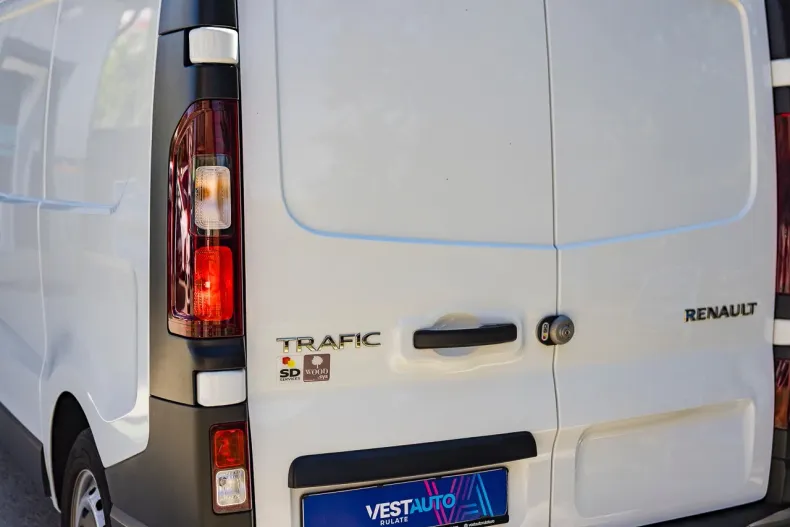 Renault Trafic din 2022 cu 35.243 km - oferta REN128066 - foto 38