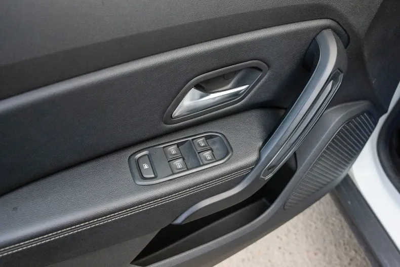 Dacia Duster din 2020 cu 162.846 km - oferta DAC128074 - foto 33