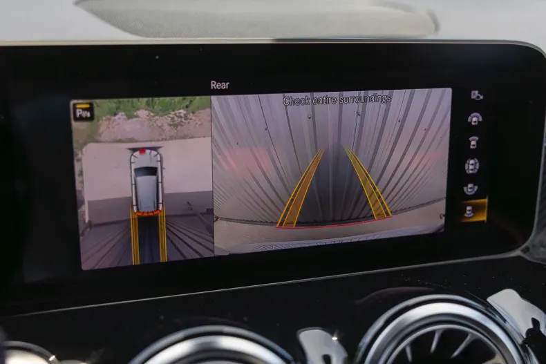 Mercedes-Benz GLB din 2021 cu 39.277 km - oferta MER128079 - foto 10