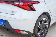 Hyundai i20 din 2021 cu 123.222 km - oferta HYU128083 - foto 12