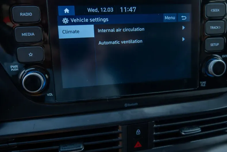 Hyundai i20 din 2021 cu 123.222 km - oferta HYU128083 - foto 36