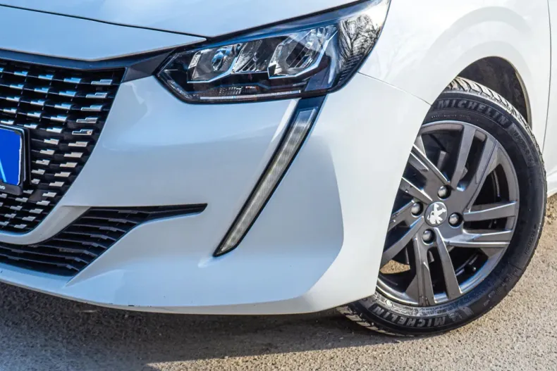 Peugeot 208 din 2021 cu 74.362 km - oferta PEU128084 - foto 11