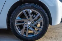 Peugeot 208 din 2021 cu 74.362 km - oferta PEU128084 - foto 24