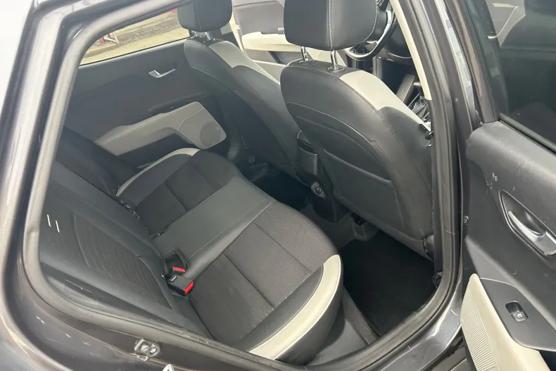 Kia Stonic din 2020 cu 169.500 km - oferta KIA128090 - foto 21