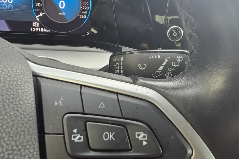 Volkswagen Golf din 2021 cu 129.000 km - oferta VOL128092 - foto 18