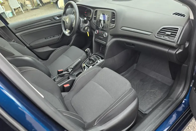 Renault Megane din 2021 cu 30.000 km - oferta REN128094 - foto 11