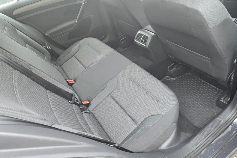 Volkswagen Golf din 2020 cu 93.000 km - oferta VOL128096 - foto 10