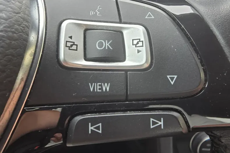 Volkswagen Golf din 2020 cu 93.000 km - oferta VOL128096 - foto 15