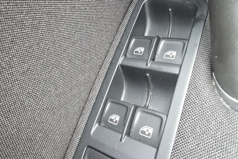 Volkswagen Golf din 2020 cu 93.000 km - oferta VOL128096 - foto 17