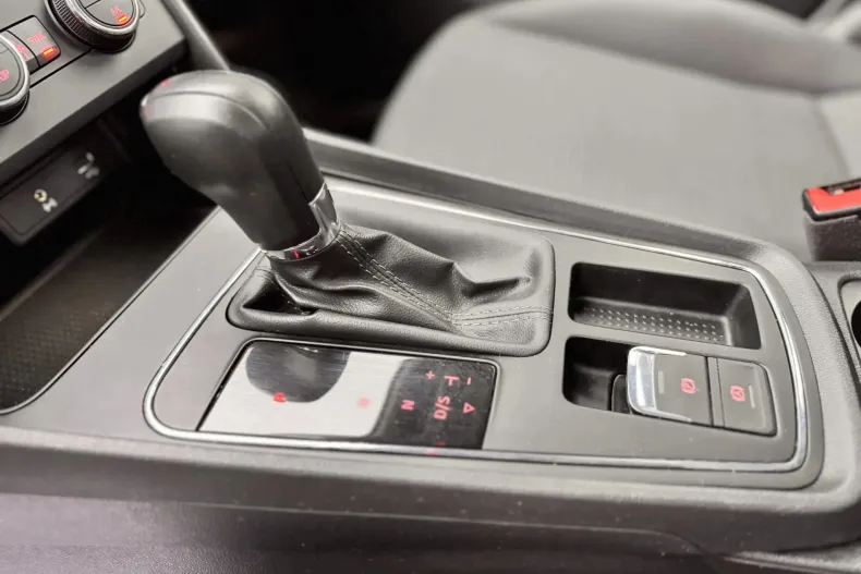 Seat Leon din 2020 cu 170.000 km - oferta SEA128106 - foto 34