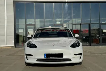 Tesla Model 3 din 2021 - oferta TES128127