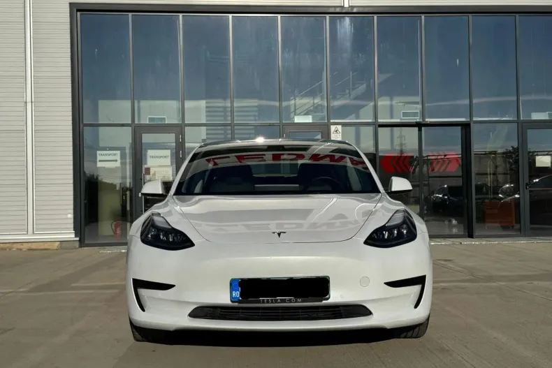 Tesla Model 3 din 2021 cu 59.000 km - oferta TES128127 - foto 1