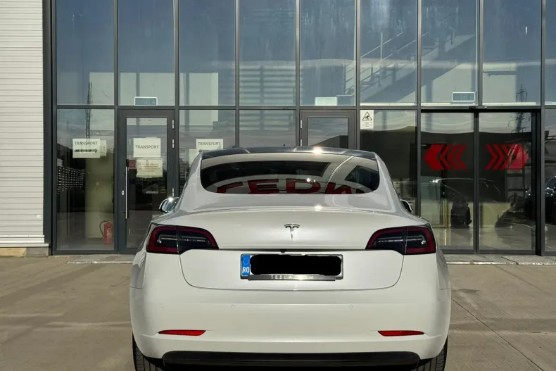Tesla Model 3 din 2021 cu 59.000 km - oferta TES128127 - foto 6