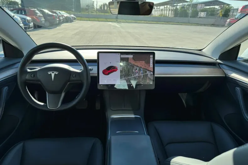 Tesla Model 3 din 2021 cu 59.000 km - oferta TES128127 - foto 9