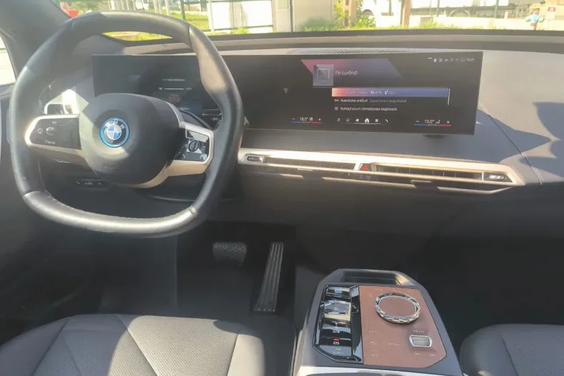 BMW iX din 2024 cu 5.000 km - oferta BMW128129 - foto 8