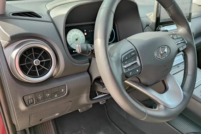 Hyundai KONA din 2021 cu 29.000 km - oferta HYU128130 - foto 11