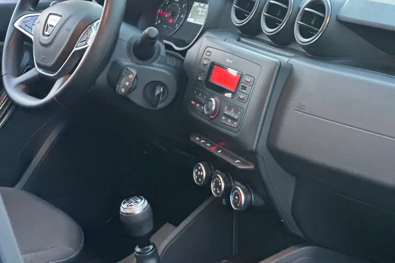 Dacia Duster din 2020 cu 27.663 km - oferta DAC128133 - foto 7