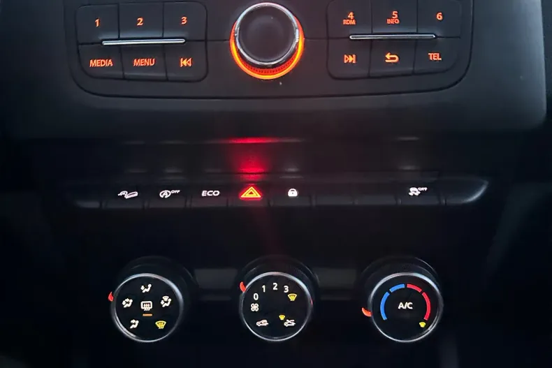 Dacia Duster din 2020 cu 27.663 km - oferta DAC128133 - foto 10