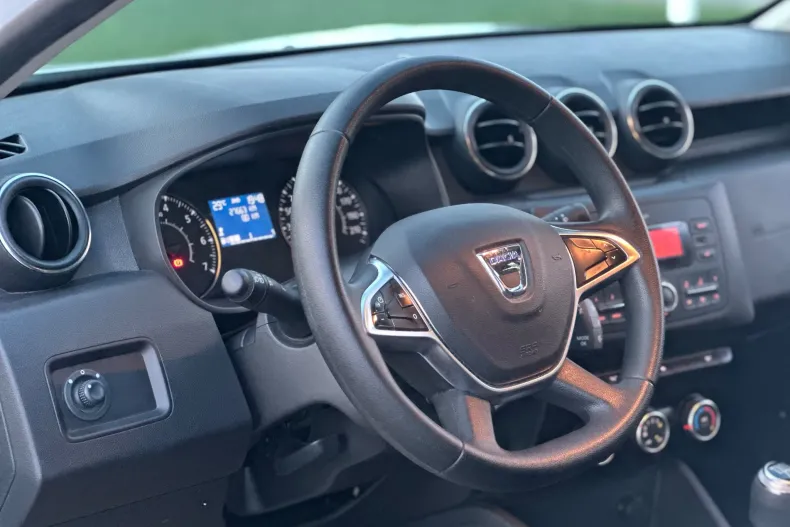 Dacia Duster din 2020 cu 27.663 km - oferta DAC128133 - foto 25