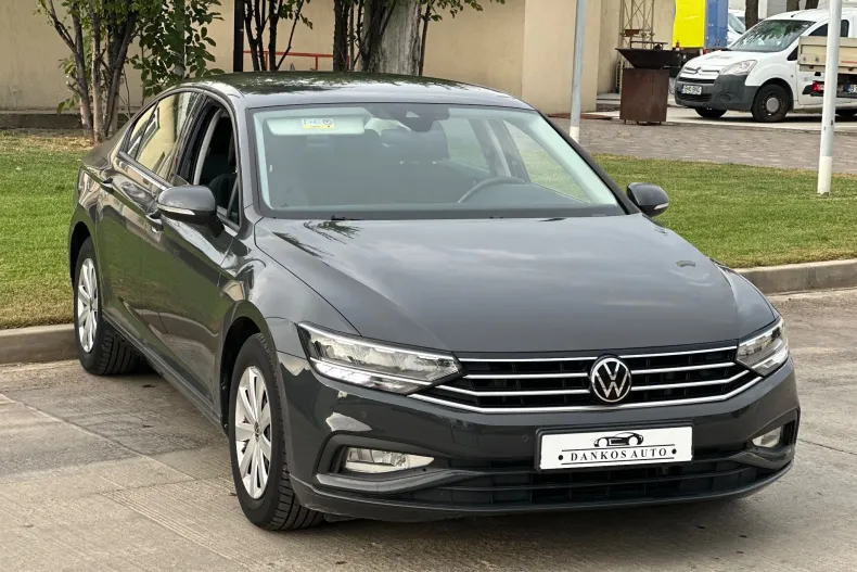 Volkswagen Passat din 2020 cu 63.350 km - oferta VOL128135 - foto 1