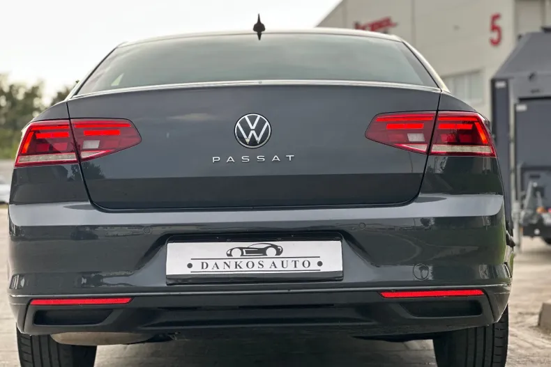 Volkswagen Passat din 2020 cu 63.350 km - oferta VOL128135 - foto 27