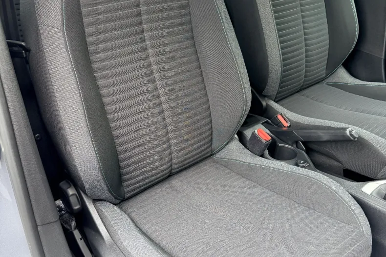 Peugeot 208 din 2021 cu 120.000 km - oferta PEU128137 - foto 16