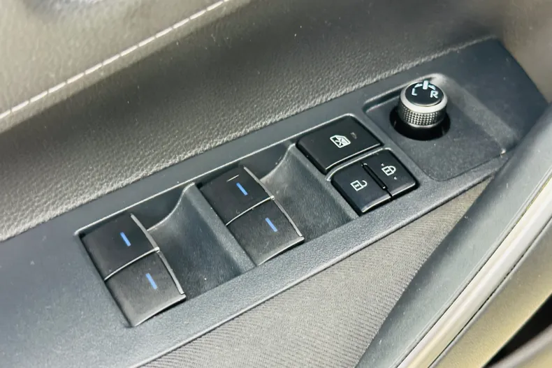 Toyota Corolla din 2020 cu 115.303 km - oferta TOY128145 - foto 11