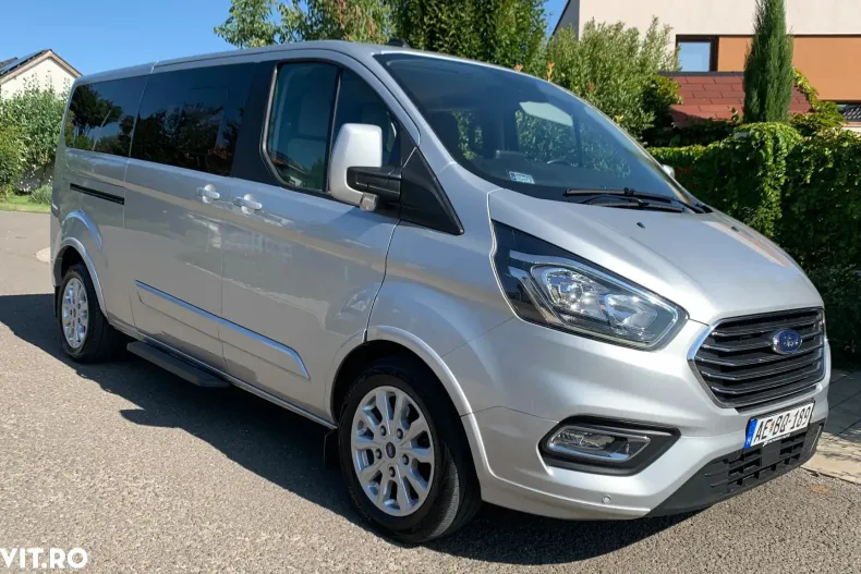 Ford Tourneo Custom din 2023 cu 168.800 km - oferta FOR128155 - foto 1