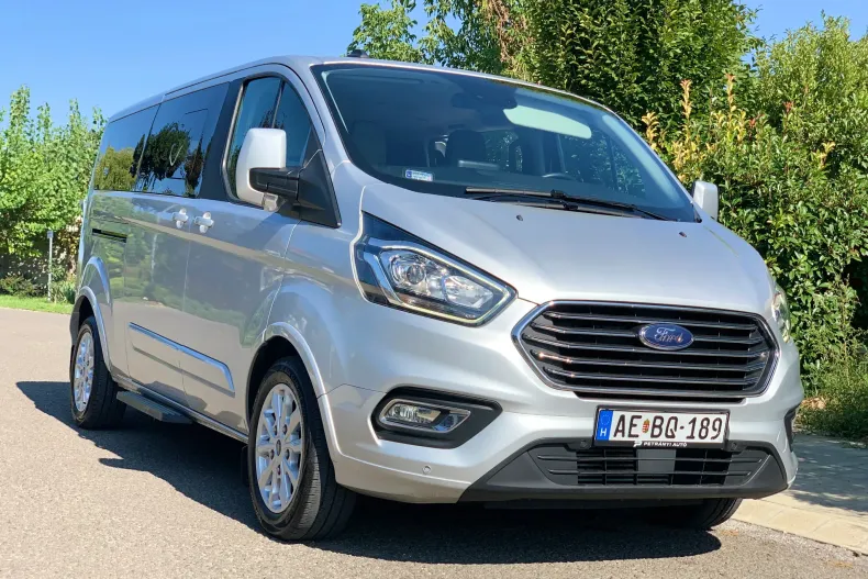 Ford Tourneo Custom din 2023 cu 168.800 km - oferta FOR128155 - foto 3