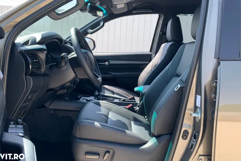 Toyota Hilux din 2025 cu 830 km - oferta TOY128161 - foto 22