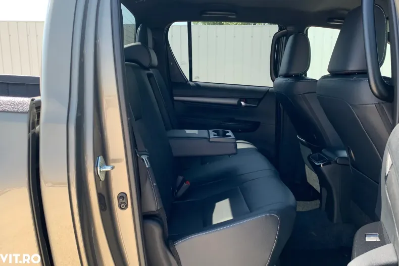 Toyota Hilux din 2025 cu 830 km - oferta TOY128161 - foto 23