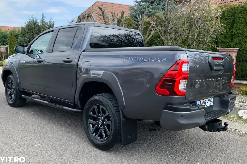Toyota Hilux din 2024 cu 16.100 km - oferta TOY128162 - foto 6