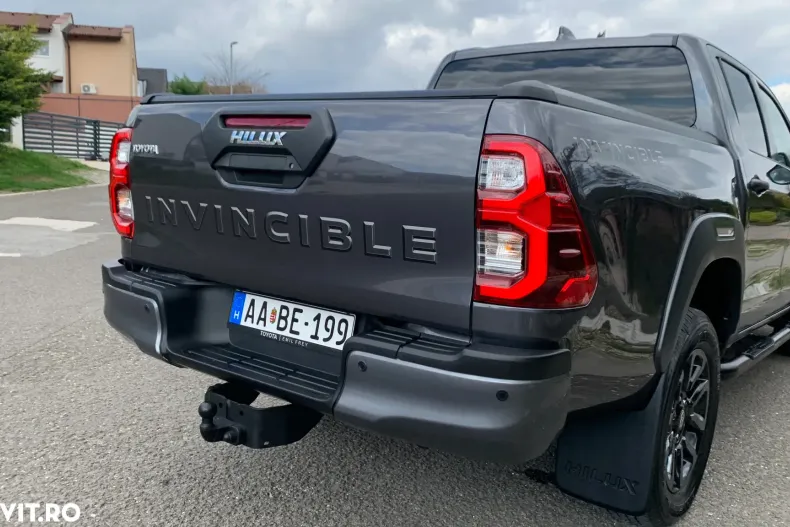 Toyota Hilux din 2024 cu 16.100 km - oferta TOY128162 - foto 16
