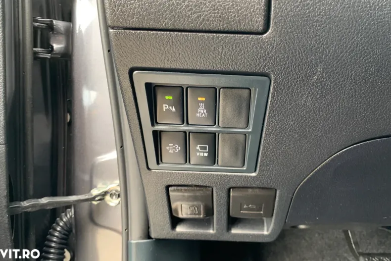 Toyota Hilux din 2024 cu 16.100 km - oferta TOY128162 - foto 26