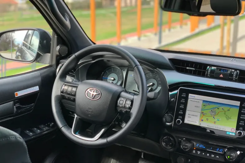 Toyota Hilux din 2024 cu 16.100 km - oferta TOY128162 - foto 28