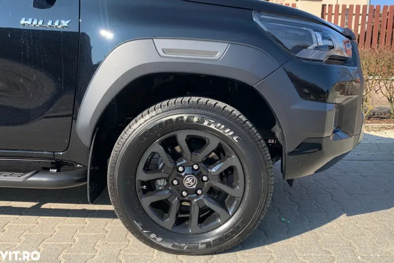 Toyota Hilux din 2025 cu 20 km - oferta TOY128166 - foto 10