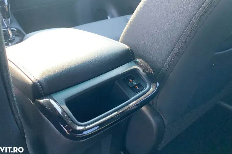 Toyota Hilux din 2025 cu 20 km - oferta TOY128167 - foto 25