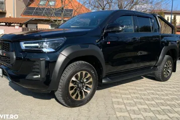 Toyota Hilux din 2024 - oferta TOY128168