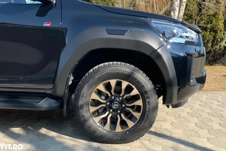 Toyota Hilux din 2024 cu 1.800 km - oferta TOY128168 - foto 13