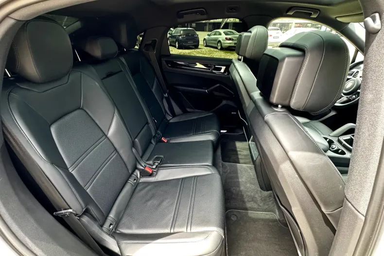 Porsche Cayenne Coupe din 2020 cu 98.900 km - oferta POR128212 - foto 13