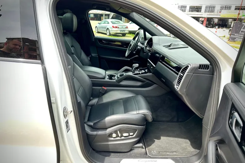 Porsche Cayenne Coupe din 2020 cu 98.900 km - oferta POR128212 - foto 14