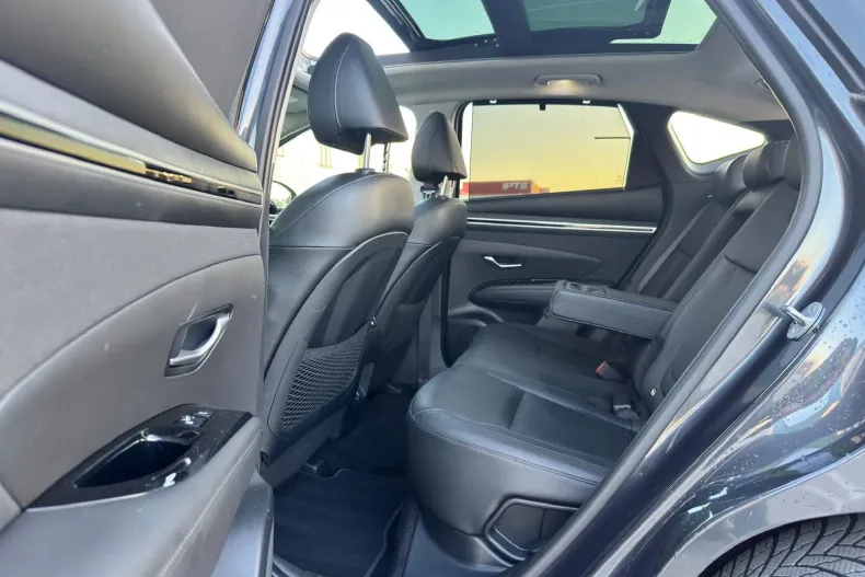 Hyundai TUCSON din 2022 cu 80.900 km - oferta HYU128214 - foto 12