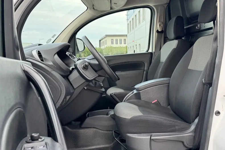 Renault Kangoo din 2019 cu 8.800 km - oferta REN128216 - foto 5