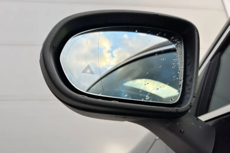 Mercedes-Benz CLA din 2021 cu 41.349 km - oferta MER128217 - foto 27