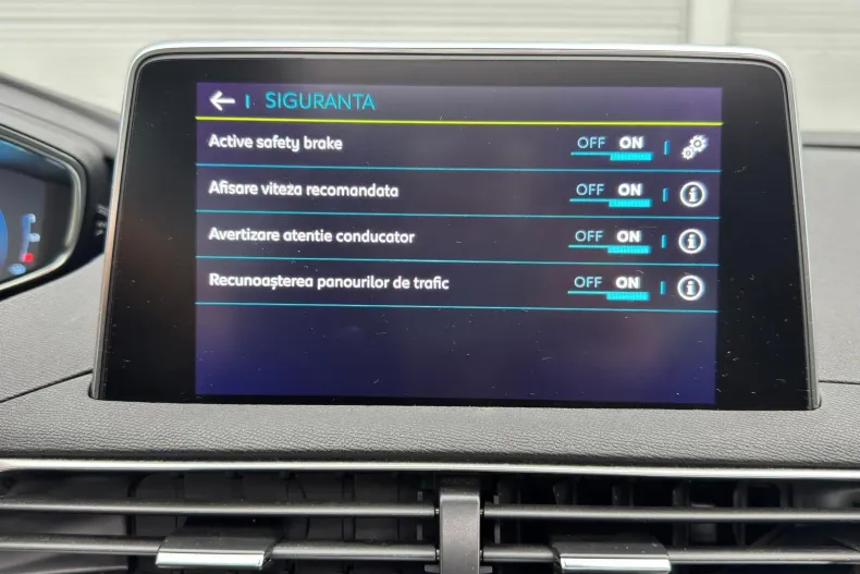 Peugeot 3008 din 2020 cu 112.400 km - oferta PEU128221 - foto 28